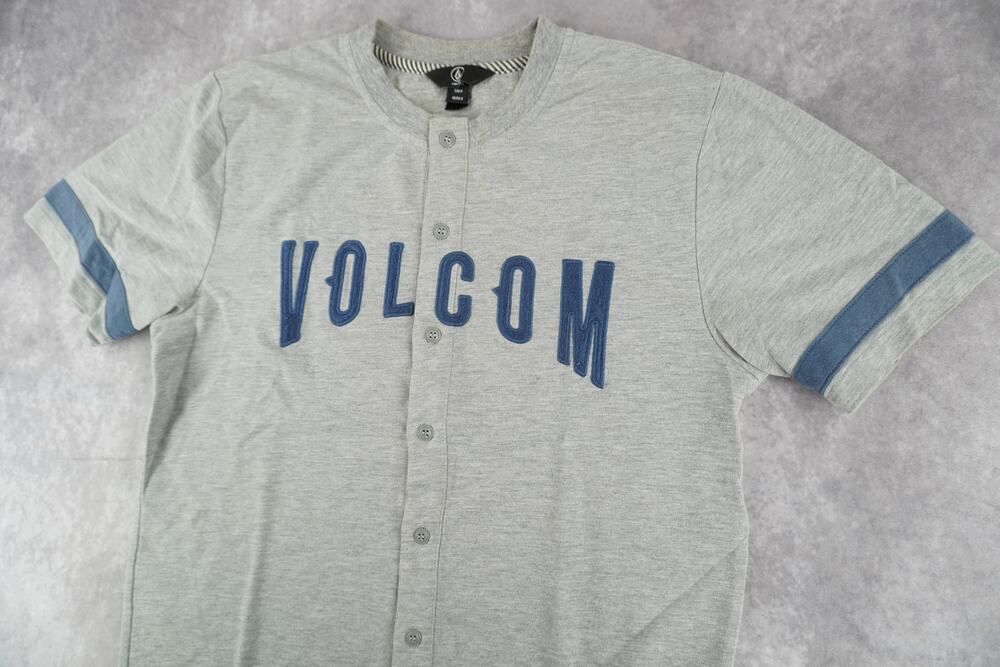 Volcom Gray Varsity Baseball Jersey Button Front Tee Size Small Skater Y2K